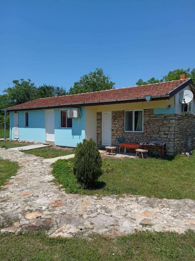 Guest House Viola Ezerets Exterior foto