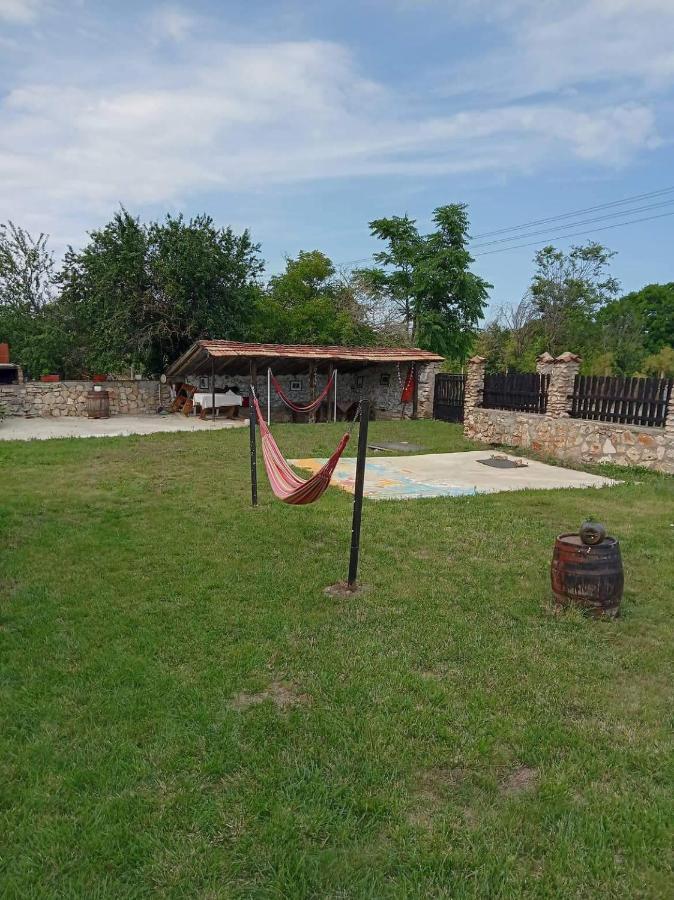 Guest House Viola Ezerets Exterior foto